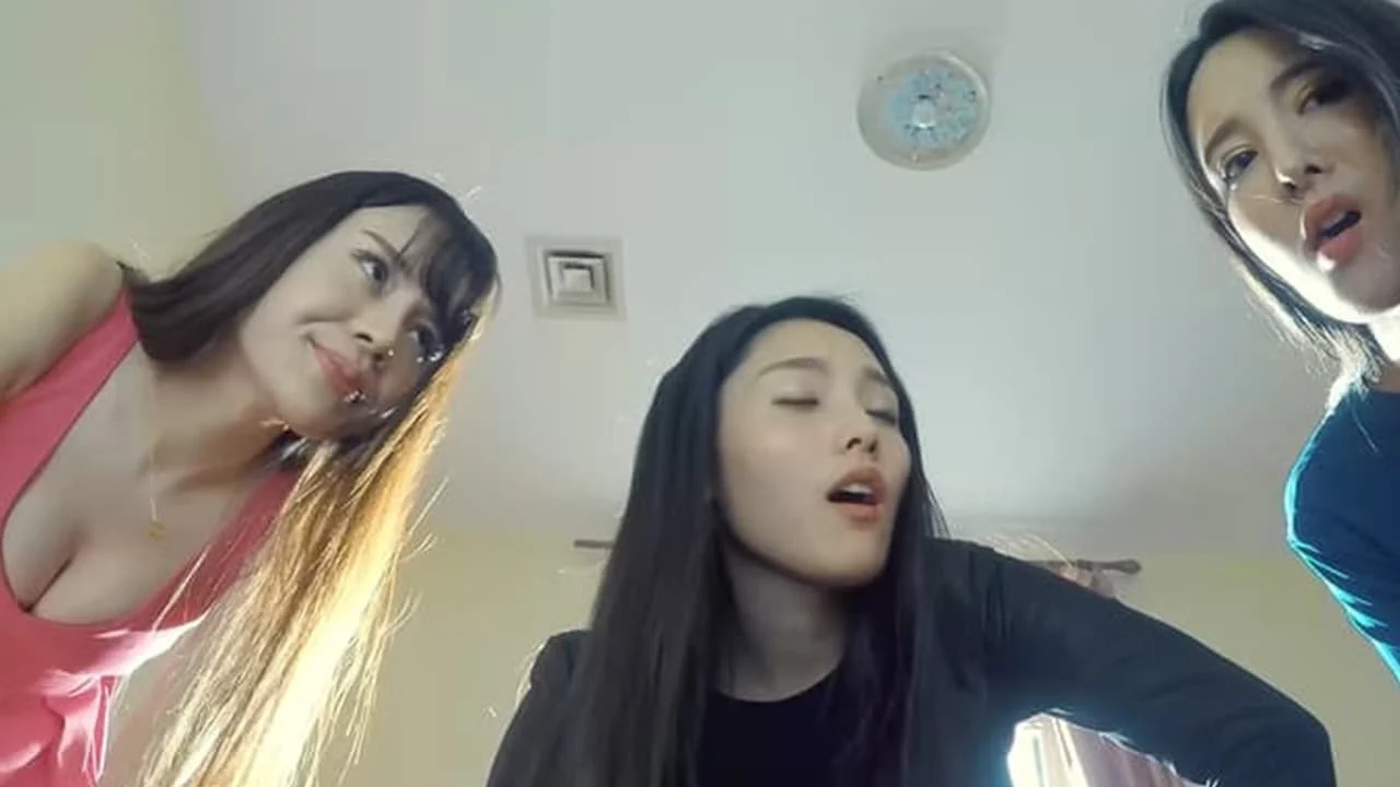 Bọn Thiếu Nữ Bá Đạo