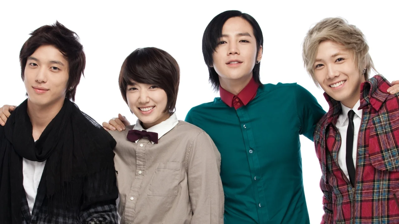 Cô Nàng Đẹp Trai